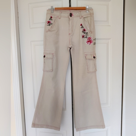 Children's Embroidered Jeans with Rhinestones - Picture 2 of 5